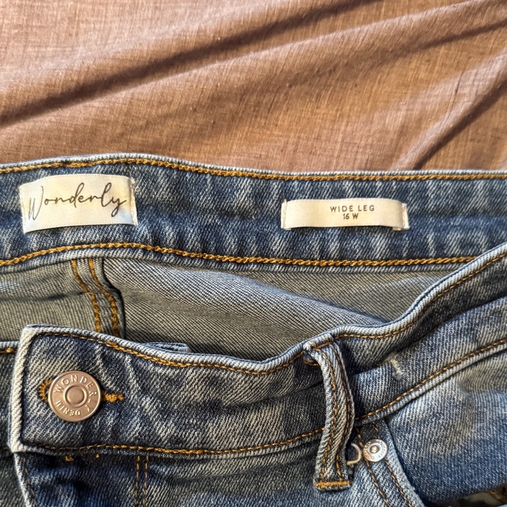 Wonderly Denim Wide Leg Jeans